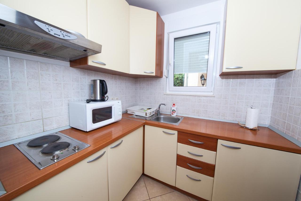 Vila Promajna 3 외부 사진