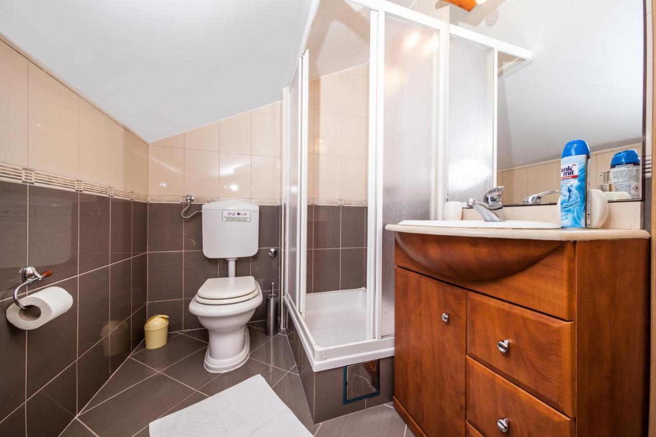 Vila Promajna 3 외부 사진